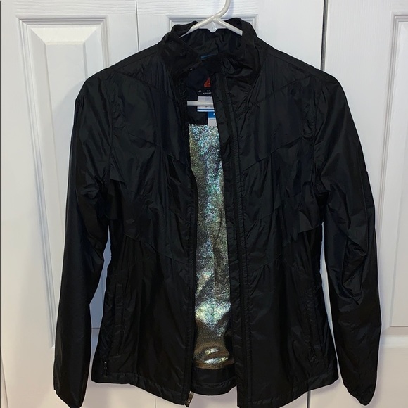 Columbia Jackets & Blazers - New Black Columbia OmniHeat Windbreaker XS